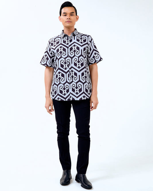 MELA SHORT SLEEVE SHIRT - Black (Pre-Order)