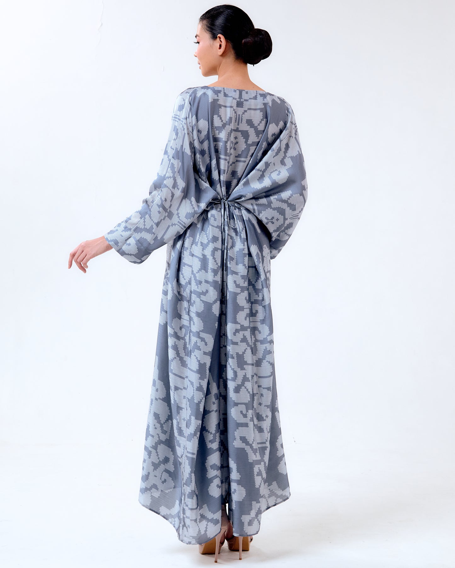 ABU KAFTAN WITH STRINGS - Grey (Pre-Order)