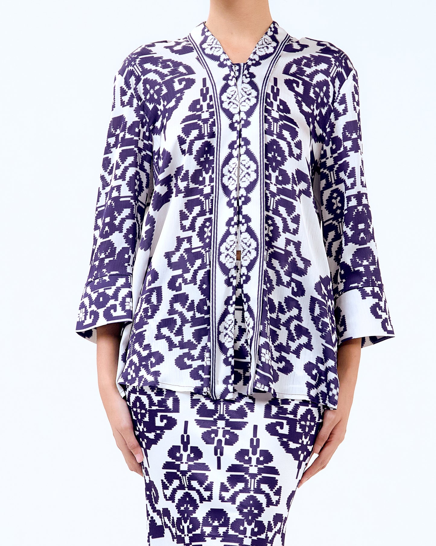 BULAN KEBAYA SET - Navy (Pre-Order)