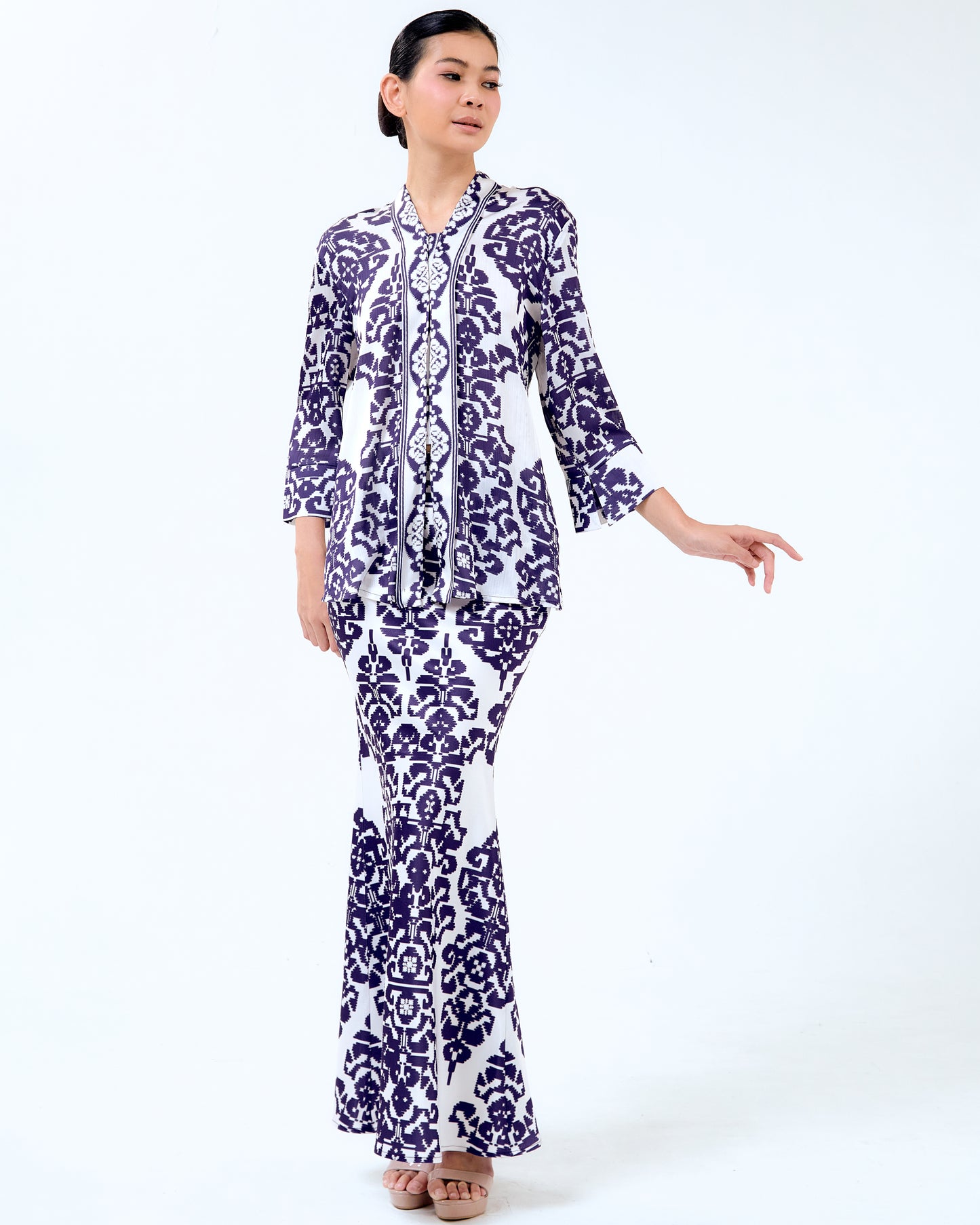 BULAN KEBAYA SET - Navy (Pre-Order)