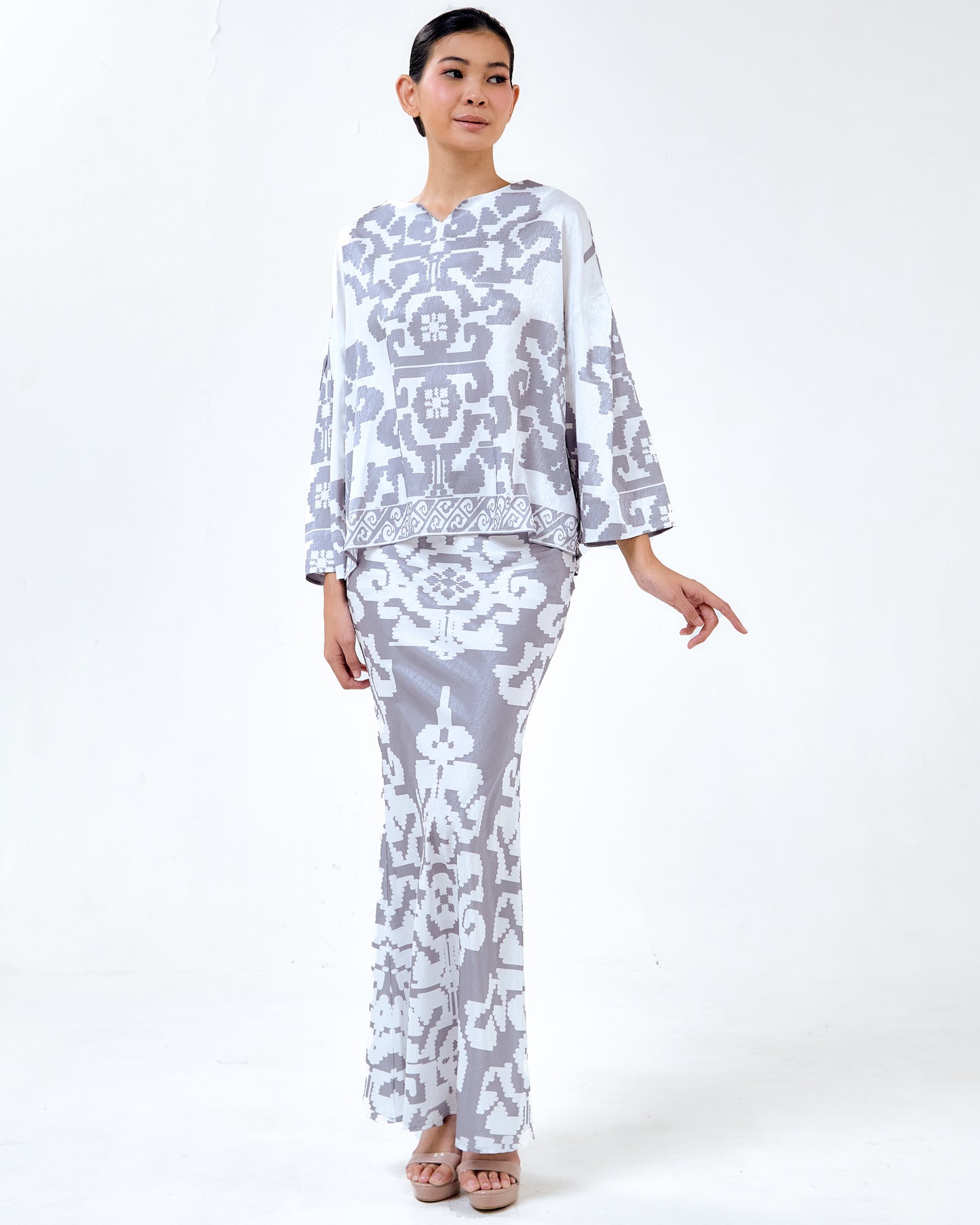 BULAN KURUNG - Grey (Pre-Order)