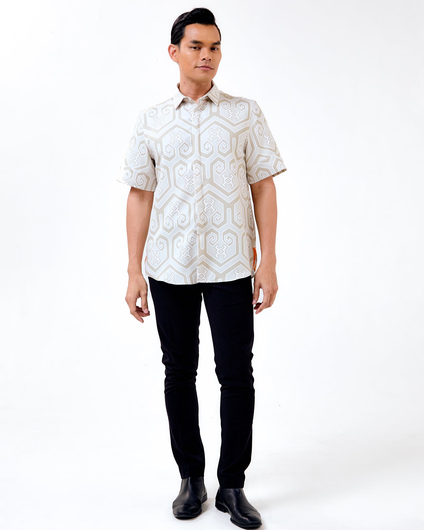 MELA SHORT SLEEVES SHIRT - Beige (Pre-Order)