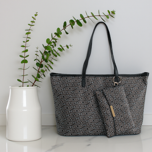THE NIRA TOTE - BLACK BROWN