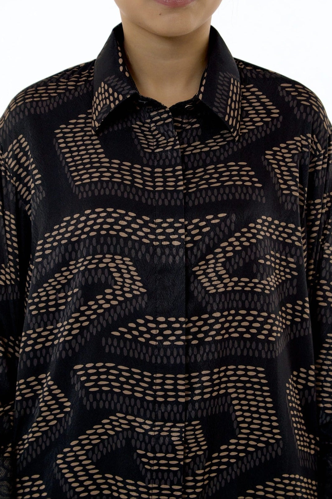 NIRA DAILY BLOUSE - BLACK
