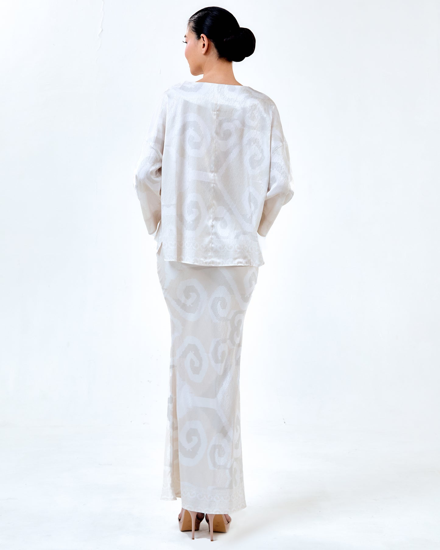 SAMA KURUNG - Beige (Pre-Order)