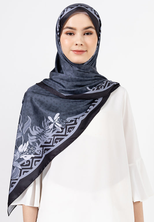Angela Shawl - Black Monochrome