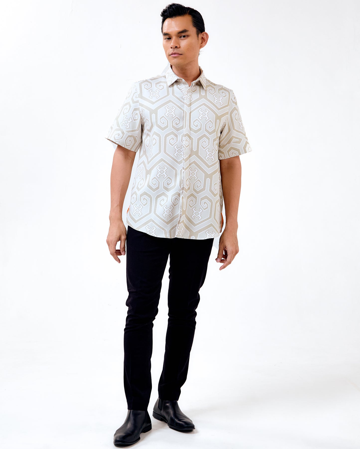 MELA SHORT SLEEVES SHIRT - Beige (Pre-Order)