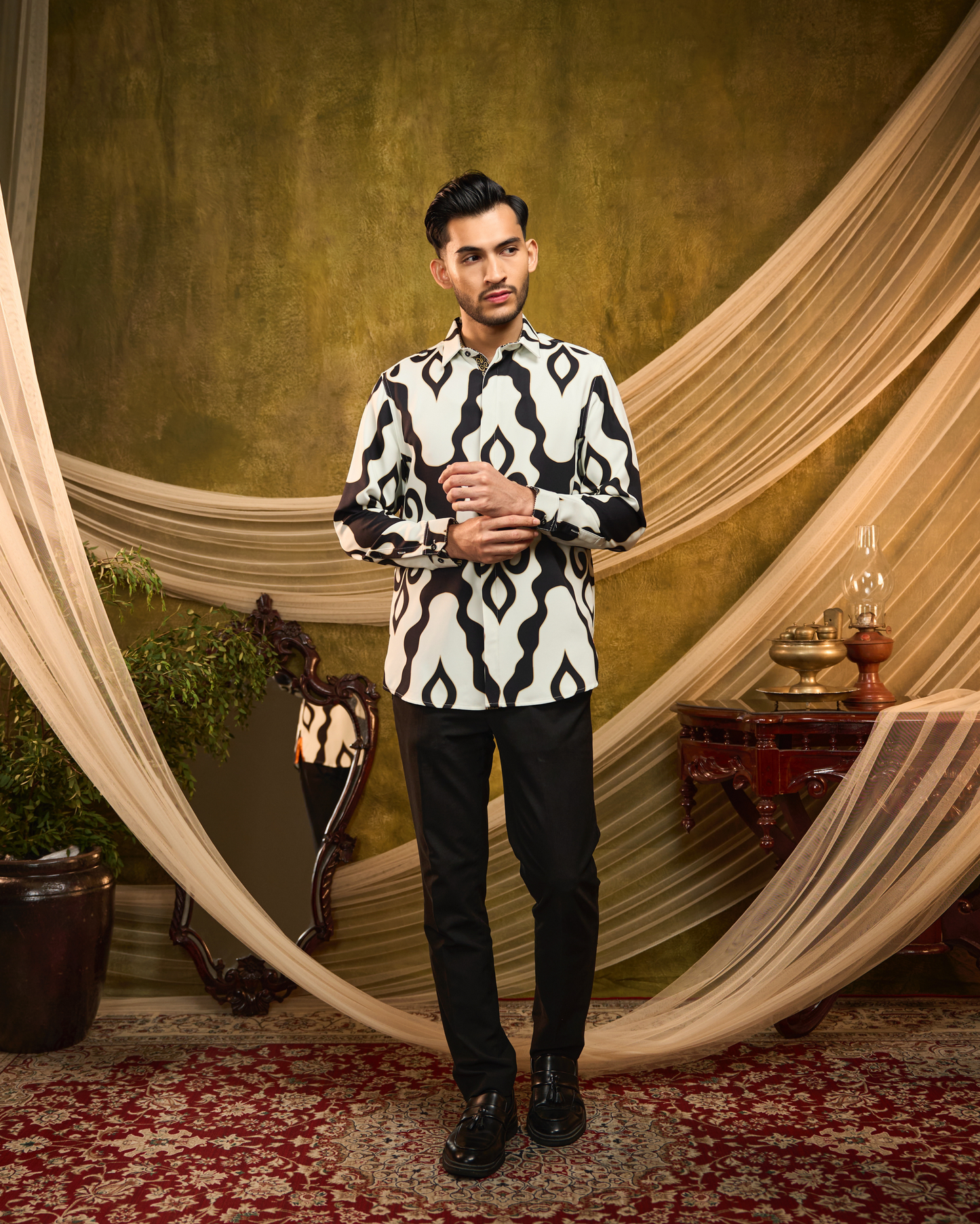 FREDDIE LONG SLEEVES SHIRT - Black