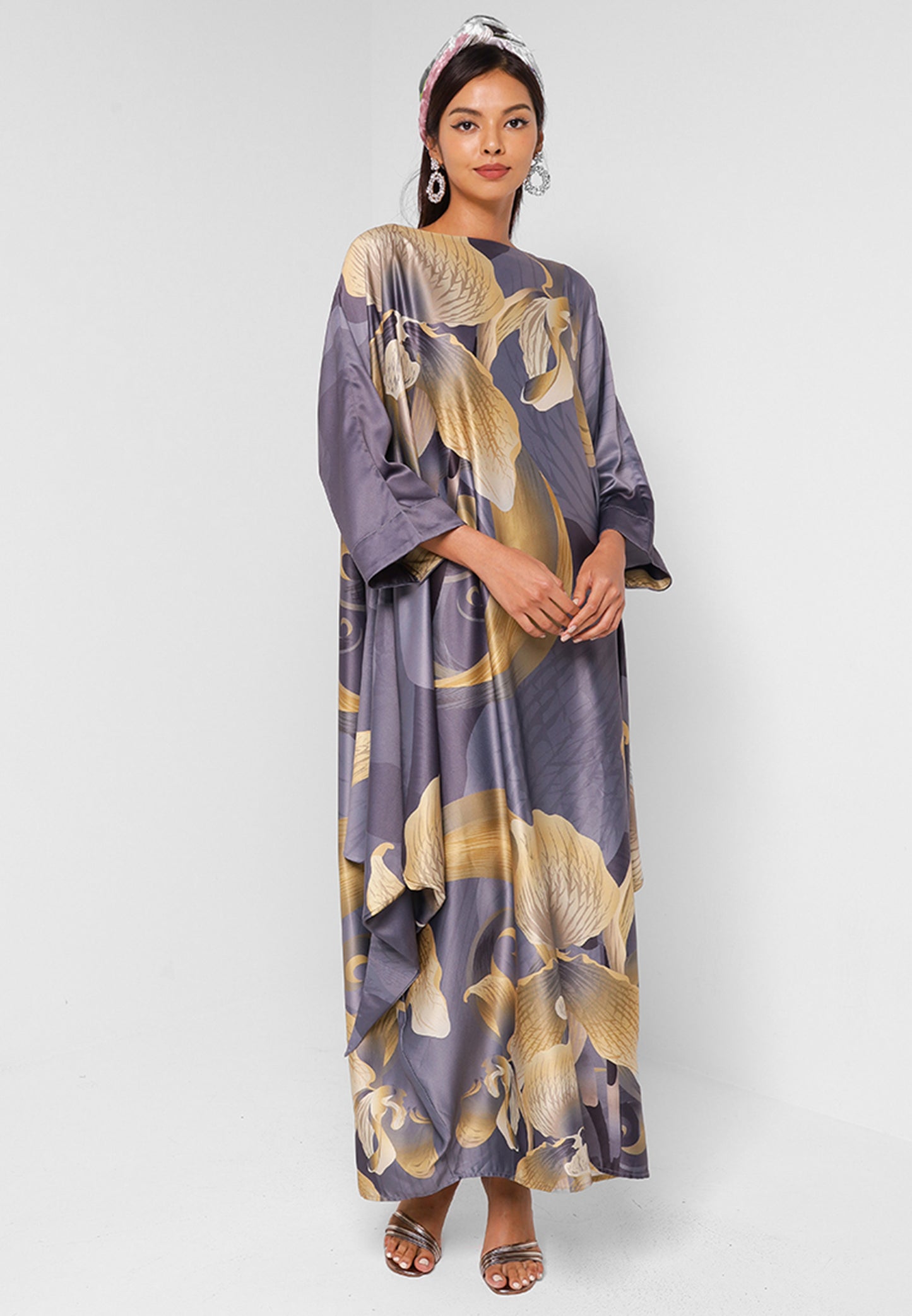PERA KAFTAN WITH TIE IN GREY AND GOLD - BLACK